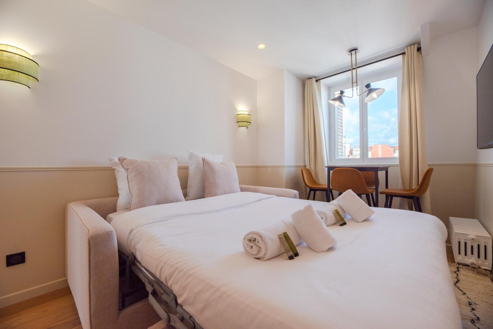 Vignature Residence アニエール 部屋 写真