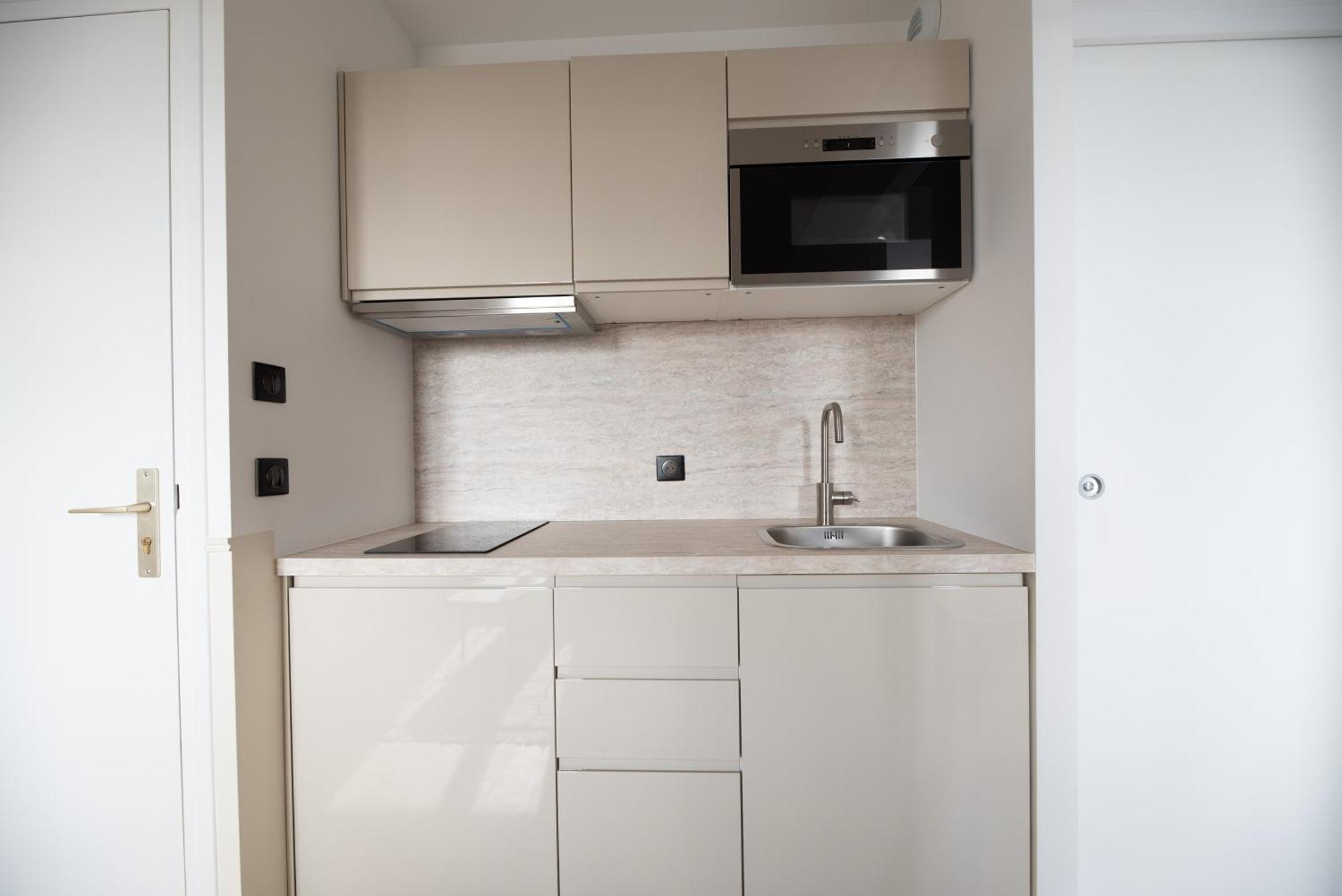 Vignature Residence アニエール 部屋 写真